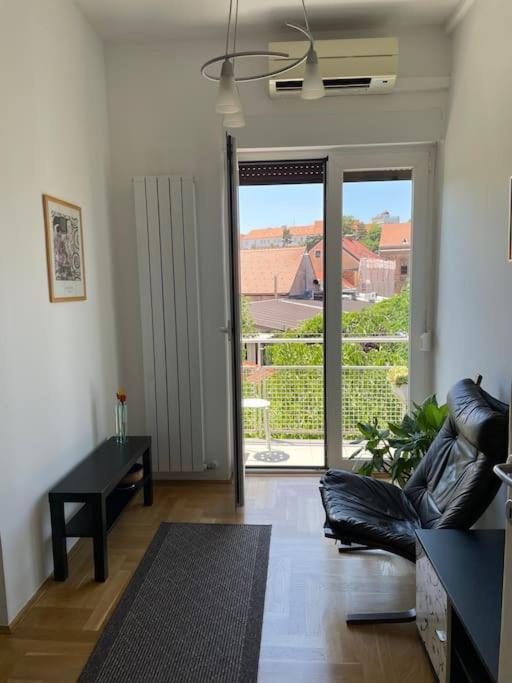 Spacious 3Br/2Bt Apartment With A/C In City Center Zagreb Exterior photo